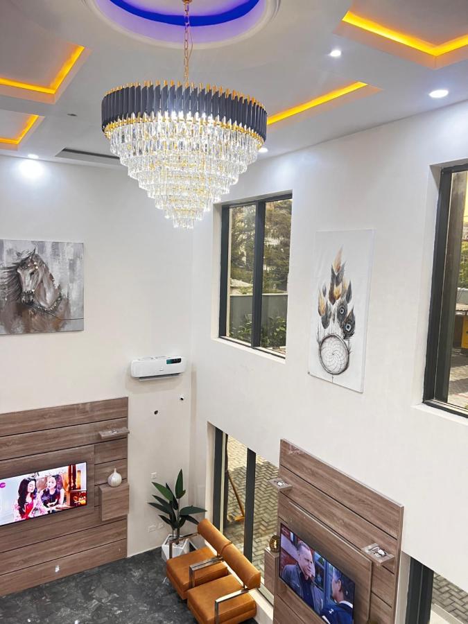 לגוס De Rigg Place Embassy מראה חיצוני תמונה